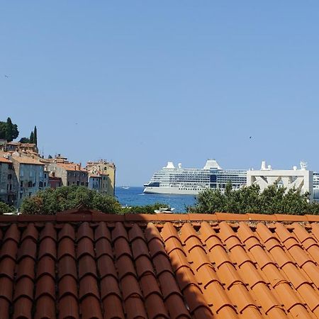 Apartman Delfin Rovinj Exterior foto
