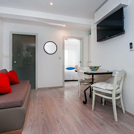 Apartman Delfin Rovinj Exterior foto
