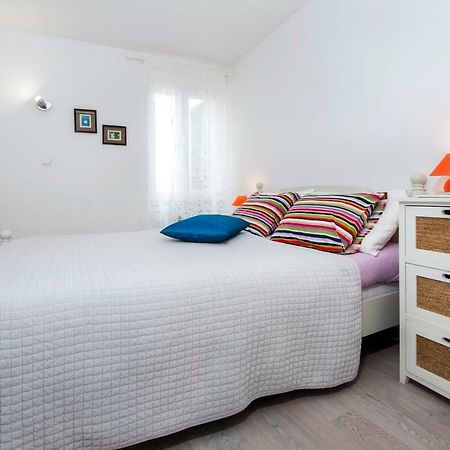 Apartman Delfin Rovinj Exterior foto