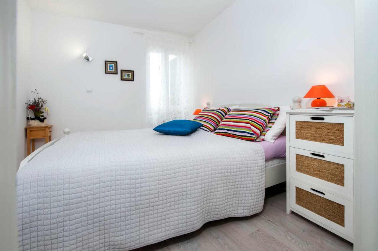 Apartman Delfin Rovinj Exterior foto