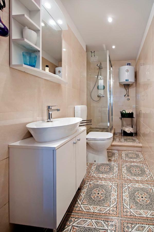 Apartman Delfin Rovinj Exterior foto