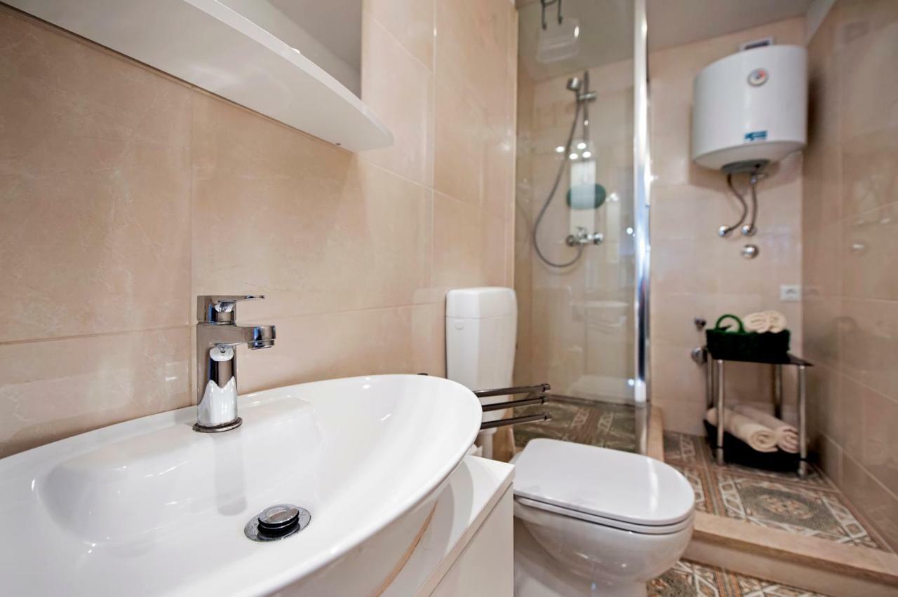 Apartman Delfin Rovinj Exterior foto